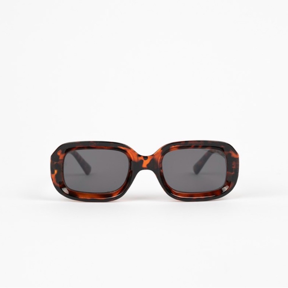 Tortoiseshell Rectangular Sunglasses - Dark Lenses
